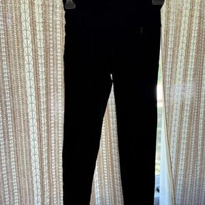 Women’s Capri Leggings